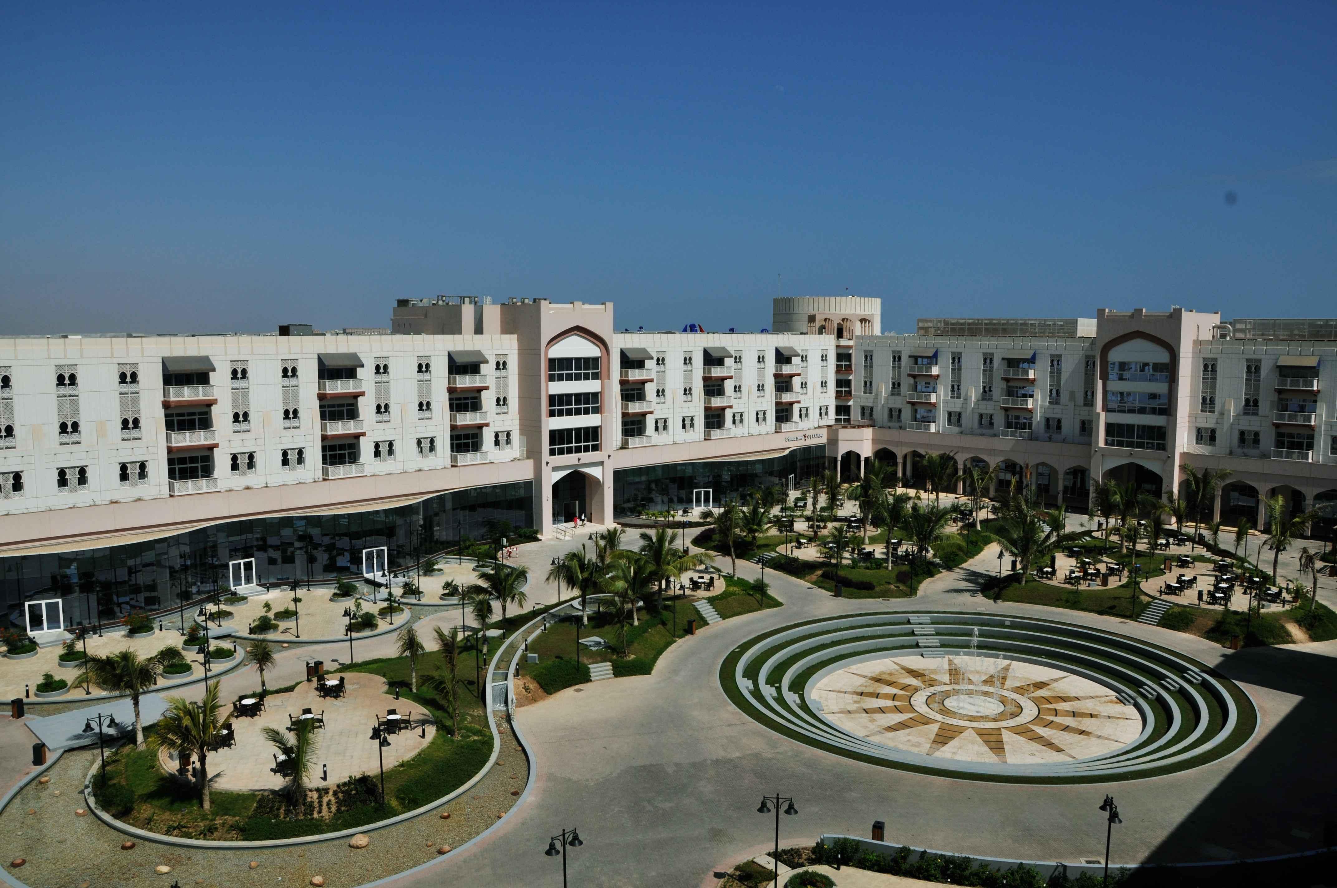 Salalah Gardens Hotel Managed By Safir Hotels & Resorts Екстериор снимка