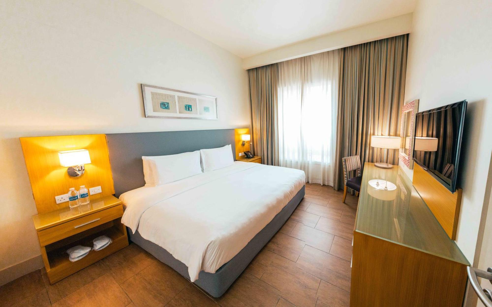 Salalah Gardens Hotel Managed By Safir Hotels & Resorts Екстериор снимка