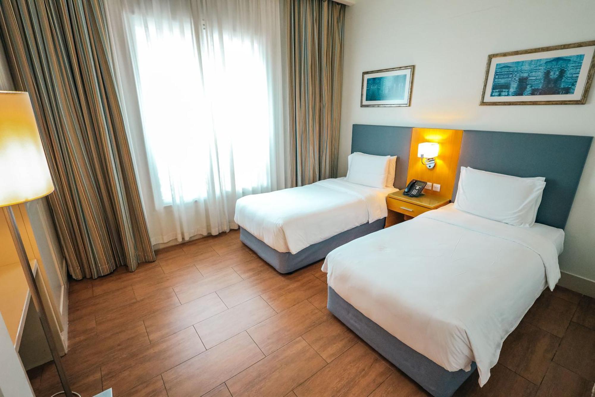 Salalah Gardens Hotel Managed By Safir Hotels & Resorts Екстериор снимка